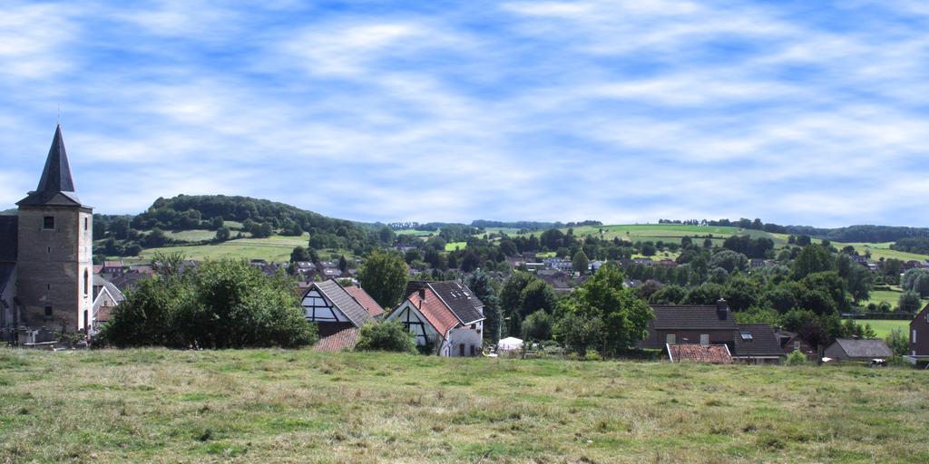 Panorama Sousberg B&B Schin op Geul Bagian luar foto